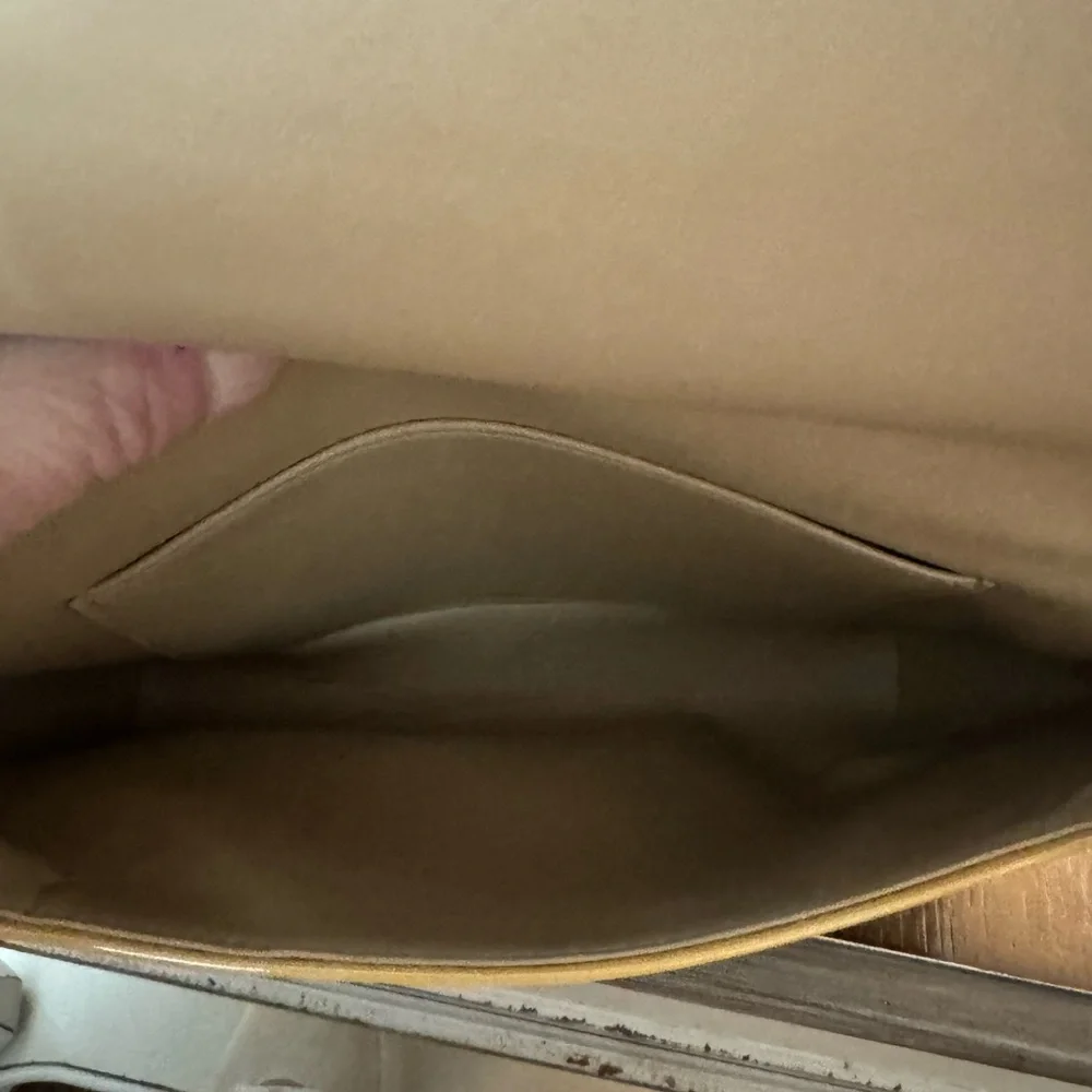 Louis Vuitton Mustard Crossbody Bag - Picture 9 of 12